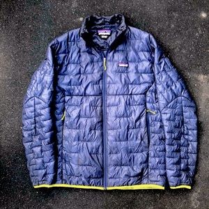Men’s Patagonia Micro Puff Jacket // Navy & Neon